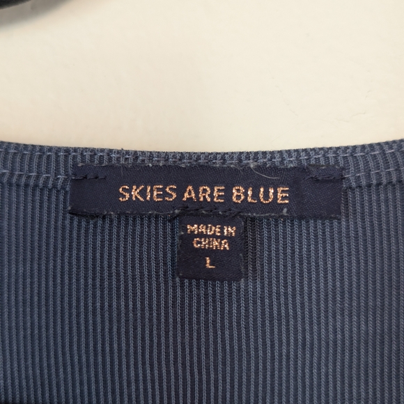 Skies Are Blue Navy Dress - Picture 3 of 3